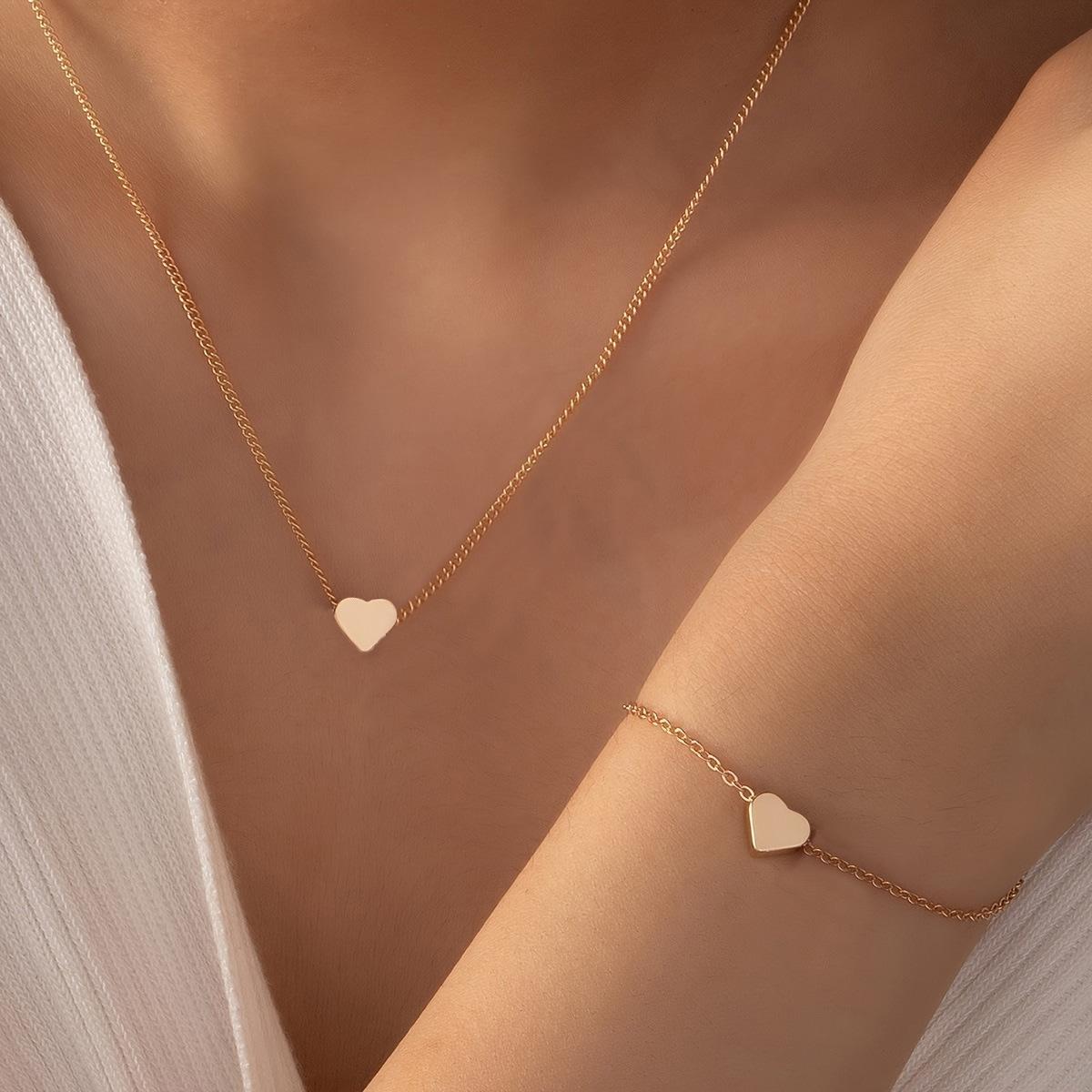 Ladies Love Heart Necklace Bracelet Jewelry Set one size