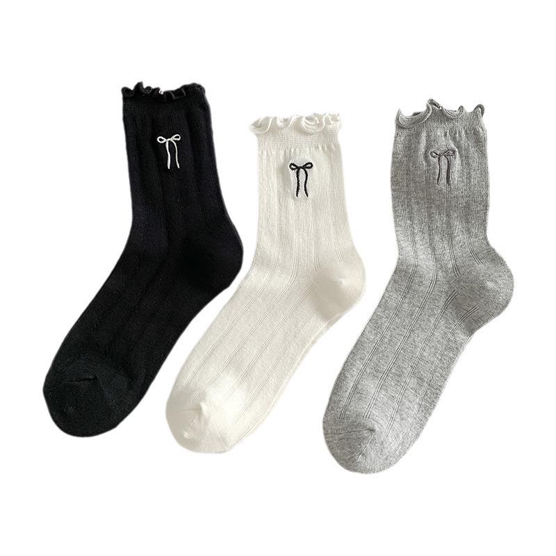 Summer Women's Bow Embridered Lace Ruffle Mid-Calf Socks