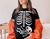 Halloween Pregnancy Skeleton Shirt: Maternity Announcement Tee