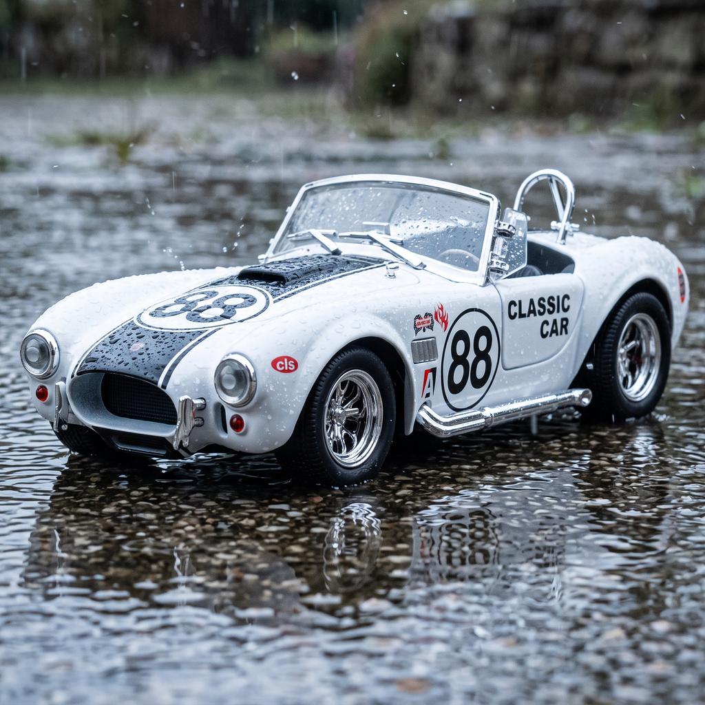 1:24 Alloy Metal Diecast Model Car Compatible With Ford Shelby Cobra 427 Supercar Desktop Display Simulation Miniatures Holiday