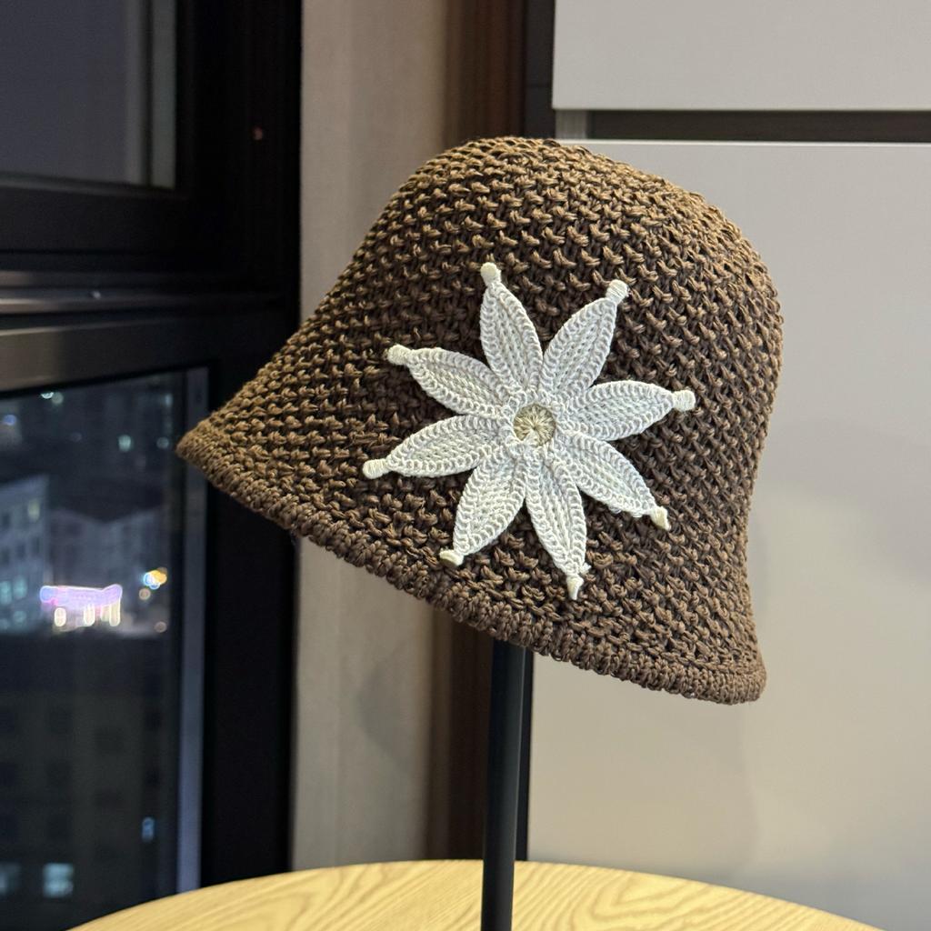 New Japanese-style cute handmade floral fisherman hat for women, sweet and fashionable bucket hat for spring and summer, sun protection and UV