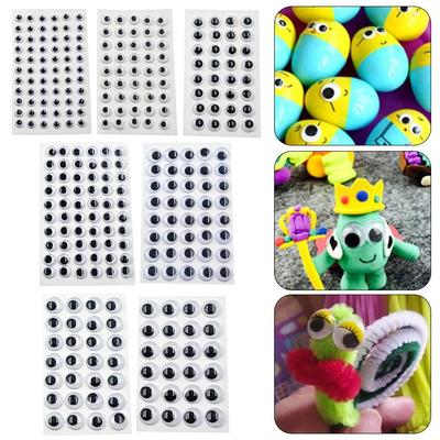 Bonecas e peluches – Acessórios e roupas para bonecas