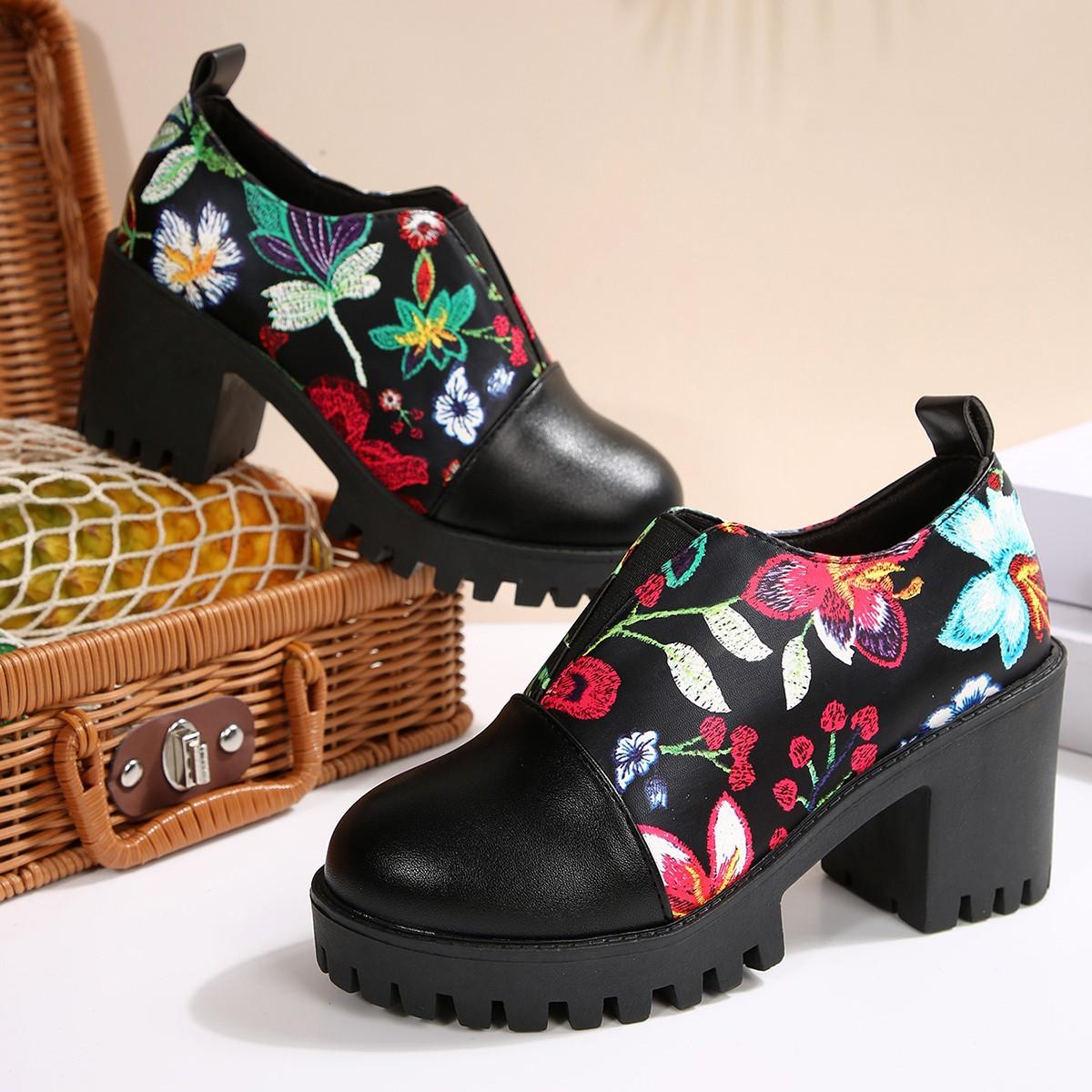 Retro printed platform Mary Jane shoes spring new single shoes high heel large size small leather shoes 36 3300₽