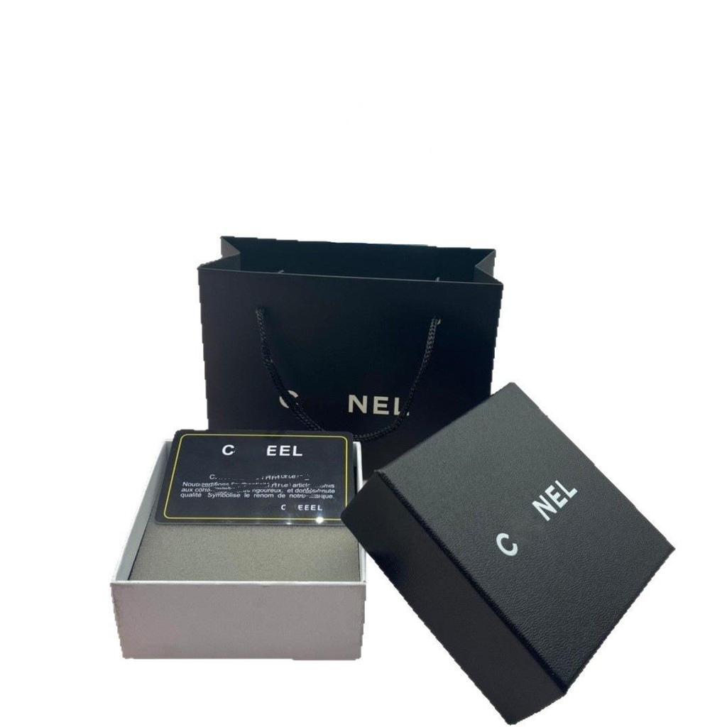 Xiangjia Luxe Naszyjnik z Wisiorkiem Kokardka i Diament - Elegancki Mały Styl Zapachowy Damski Łańcuszek na Obojczyk