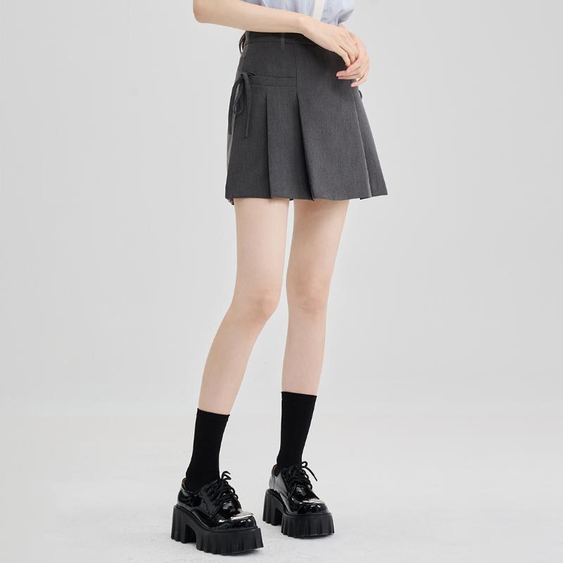 Серая плиссированная юбка на шнуровке для женщин — фото 7