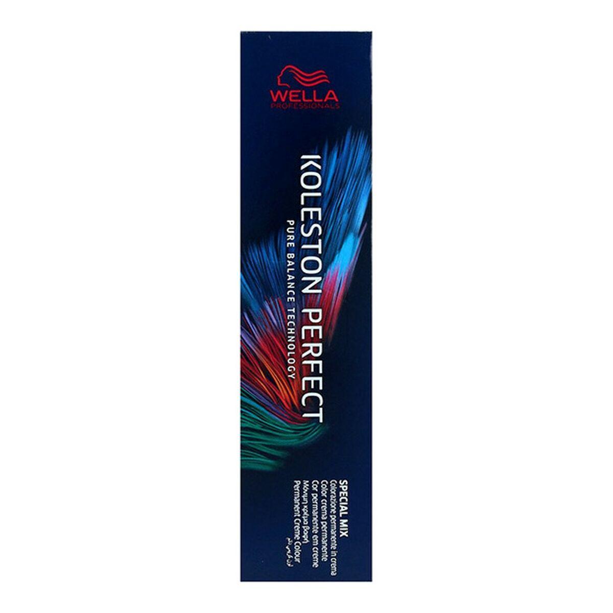 

Teinture permanente Koleston Me+ Wella Nº 0/43 (60 ml)