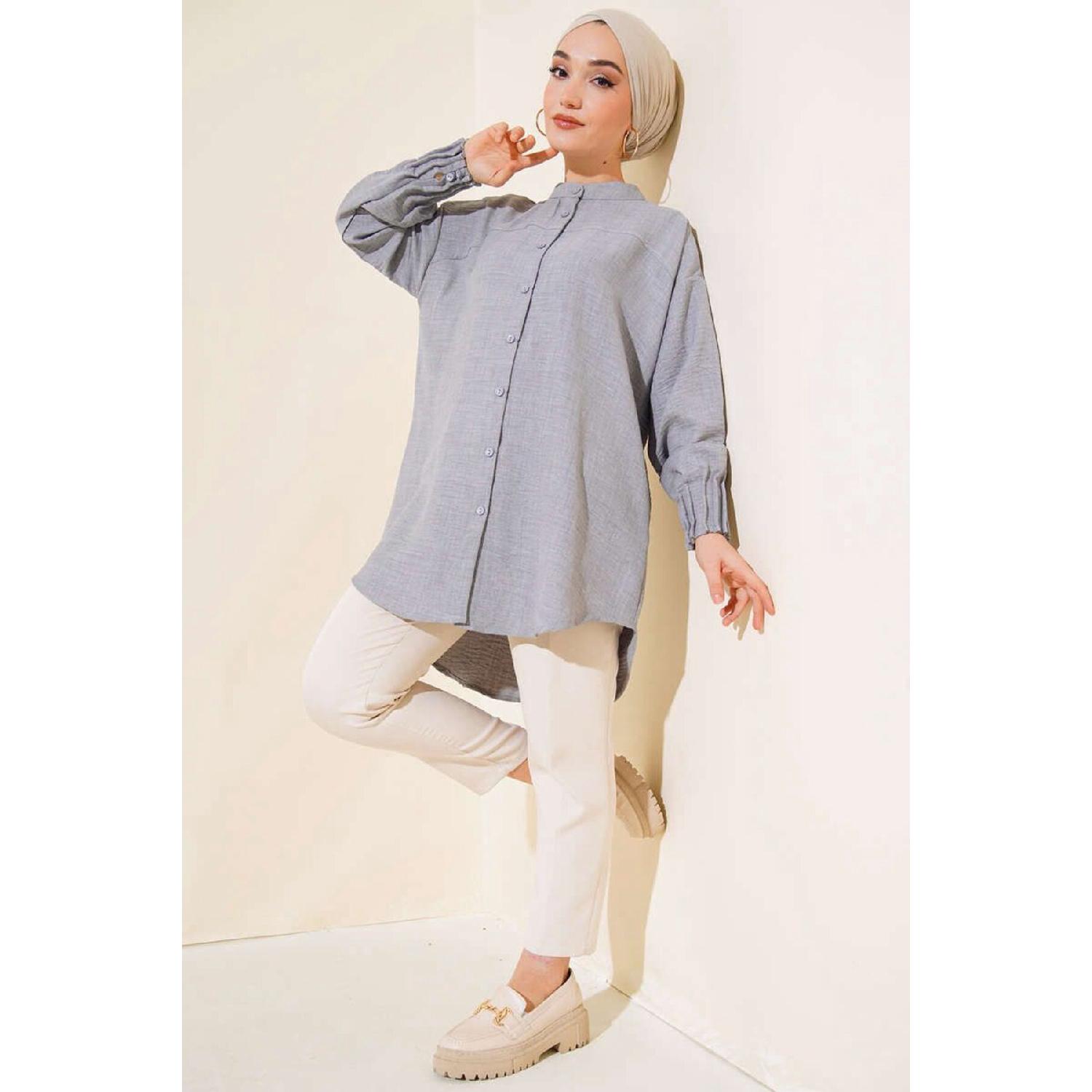 

Женская льняная рубашка в рубчик с рукавами и деталями S