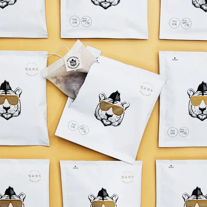 Monthly Coffee Tea Bags 4 Types (30 Pieces)