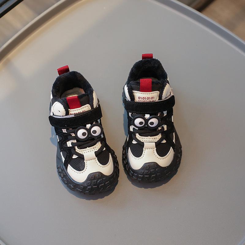 Winter Kids' Sports Shoes: Cozy Velvet-Lined Cartoon Sneakers for Boys & Girls