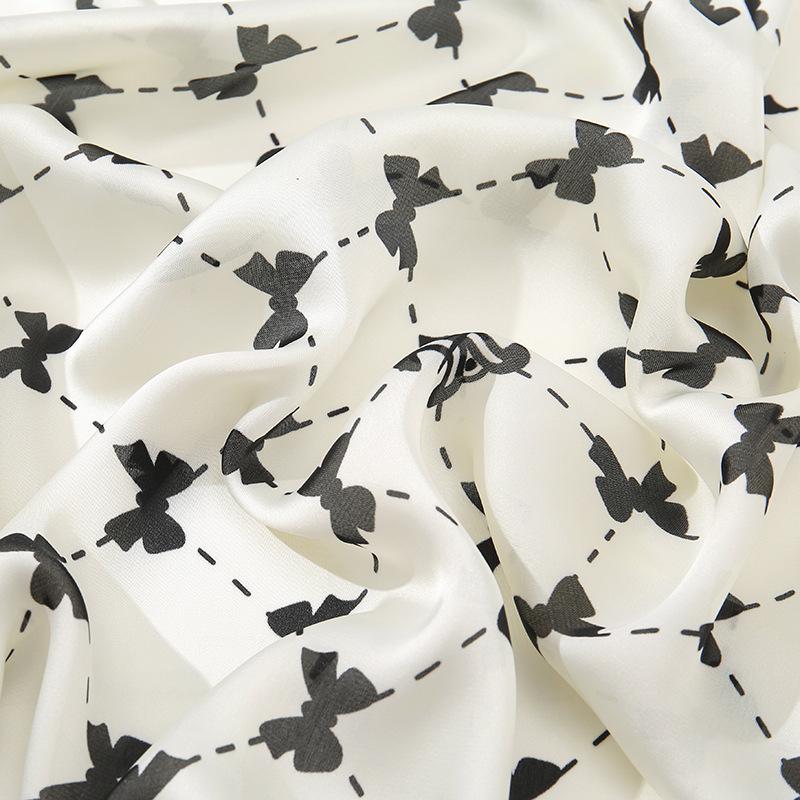 Fresh Black and White Bow Print Scarf Spring and Summer Thin Silk Scarf Air-conditioning Room Outside the Big Shawl Scarf