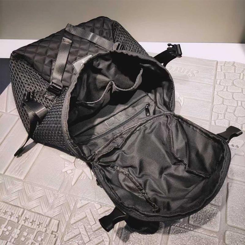 Stylish Nylon Mesh Double Zipper Backpack - Large Capacity for Outdoor Mountaineering