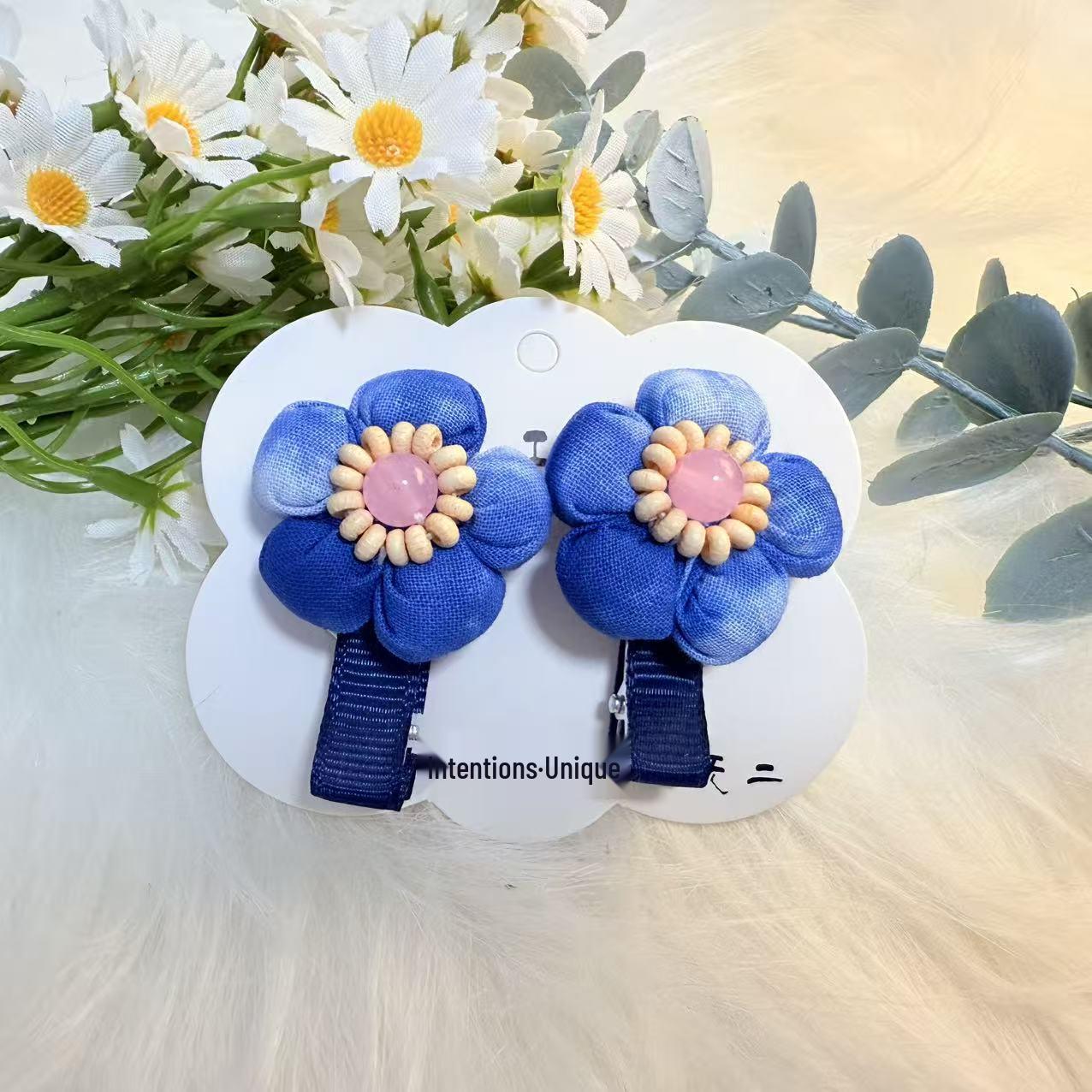 

Yunnan Dali Indigo Tie-dye Fabric Hair Clip - Handmade Flower Duckbill for Kids