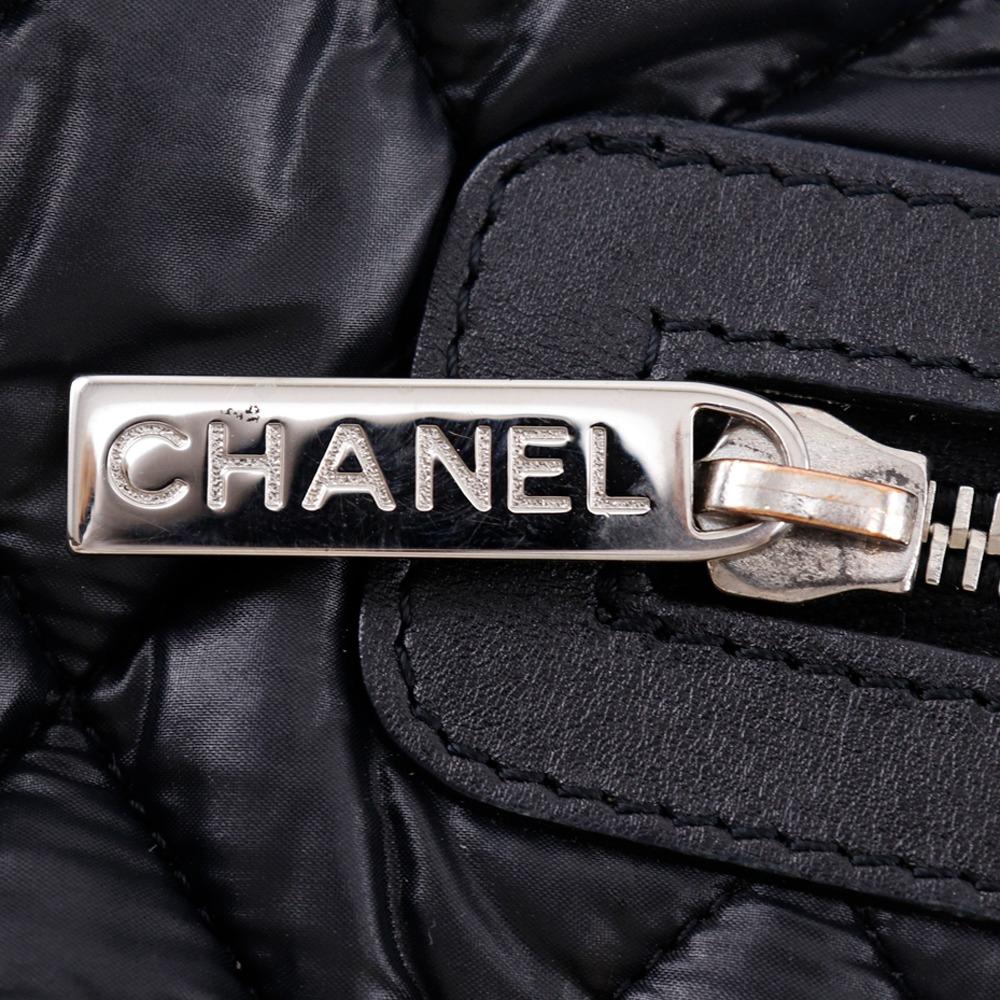 CHANEL Cococoon Handbag A48610 Small tote reversible black Nylon Women Used