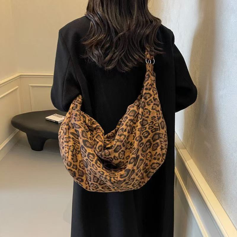 Yogodlns Large Leopard Shoulder Bags Women Fashion Big Packages Lazy Style Hobo Bags Autumn And Winter Leisure Or Travel Bags