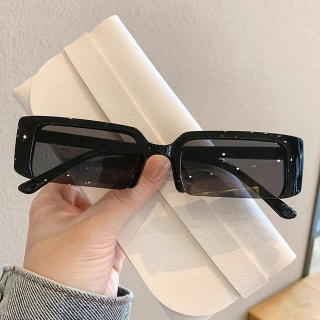 

Unisex Personalized Rectangle Sunglasses UV400 Protection Trendy Semi Frame Eyewear for Men Women Designer Shades as picture