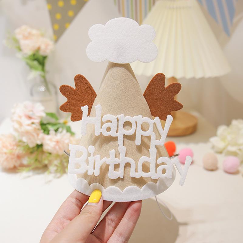 Daisy Decorated Baby Birthday Hat - Ideal for 1st Birthday Party Atmosphere and Photo Props