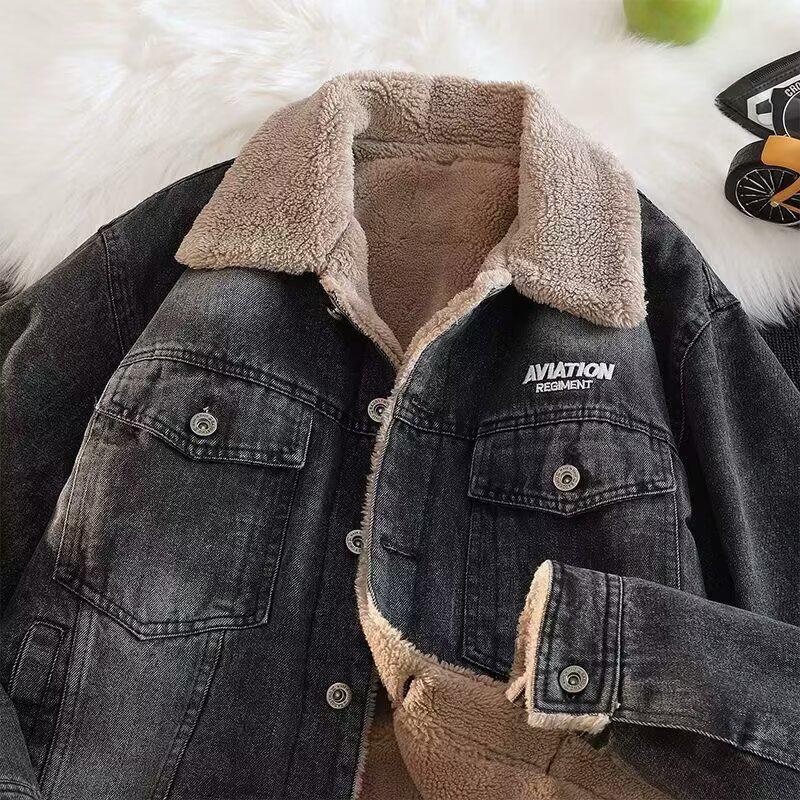 Men's Winter Denim Jacket: Thick, Warm, Trendy, Versatile, Windproof, Velvet-Lined, Fashionable Lapel, Multi-Pocket Outerwear