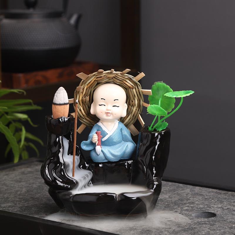 Hinterbrenner Keramik neue kreative Ornamente Räuchergefäß kleiner Mönch Berg fließendes Wasser