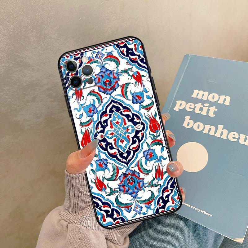 Ancient Floral Tiles Case For iPhone 17 Air 15 14 13 12 11 16 Pro Max 13 mini XR 15 16 Plus 16e Back Cover Shell