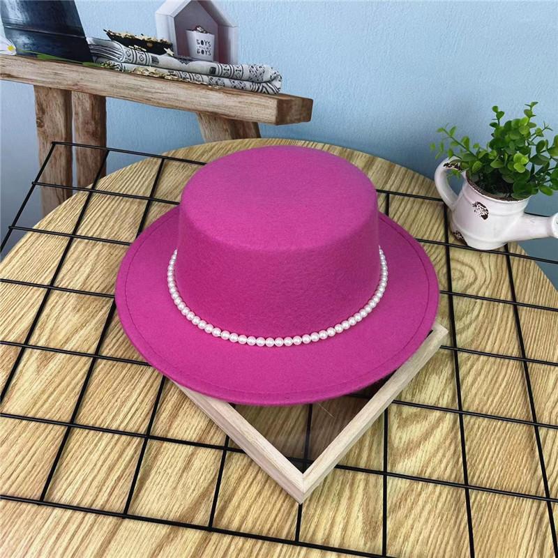 Hat Women's New Pearl Chain Flat Top Woolen Hat Elegant Casual European, American British Flat Edge Retro Hat