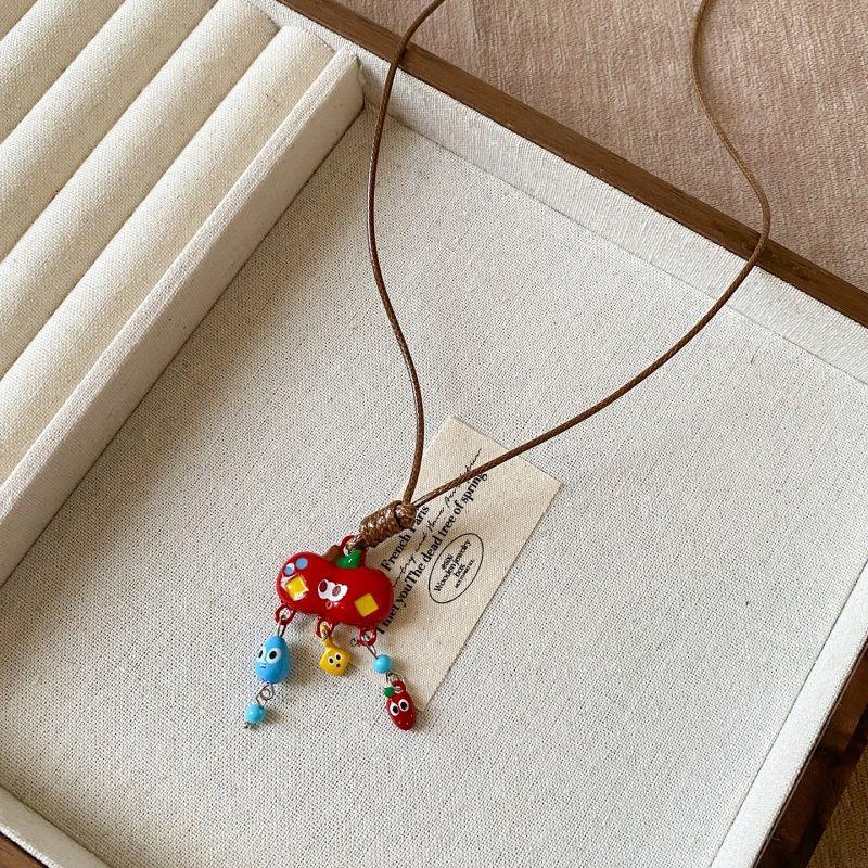 Collier Pendentif Pomme pour Femmes - Design Dessin Animé Huile Goutte Acrylique Chaîne Pull