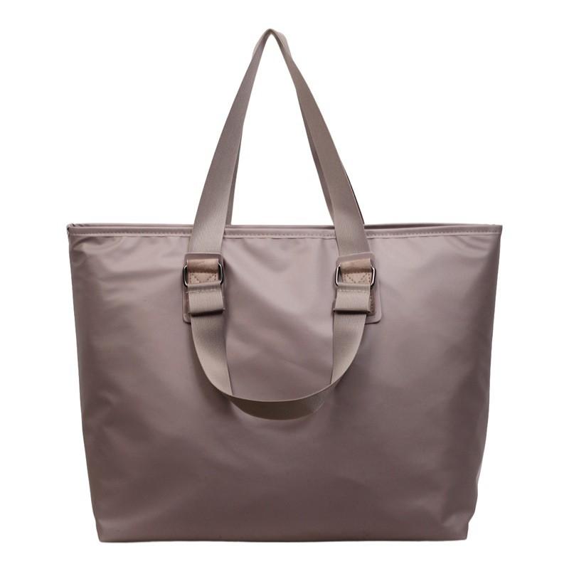 Large Capacity Tote Bag Women Shoulder Handbag Travel Gym Lightweight Waterproof Urban Minimalist Style