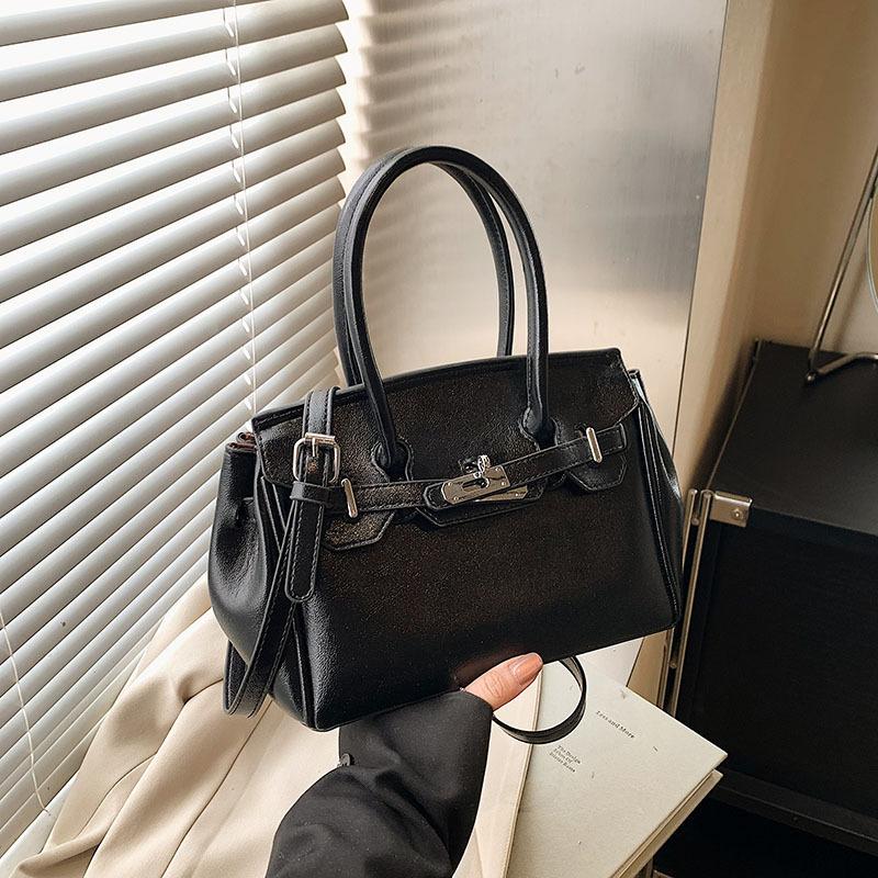 Portable Commuter Bag Women's New Bag Shoulder Messenger Bag