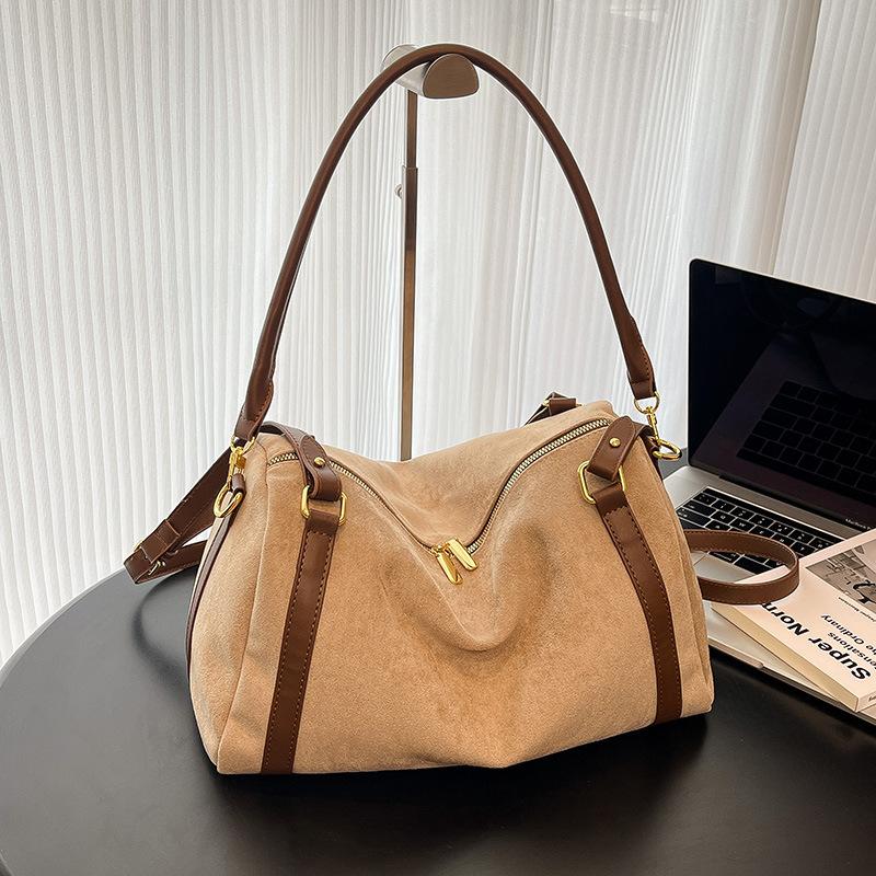 High-value Suede Pillow Bag Women's Large-capacity New Bag Casual Simple Shoulder Messenger Bag