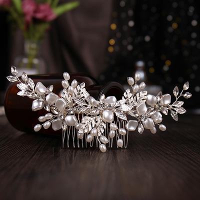 Bride Wedding Flower Wedding Hair Comb Crystal Hair Accessories with Pearl Bridal Side Combs Headpiece for Women Tiara Headwear