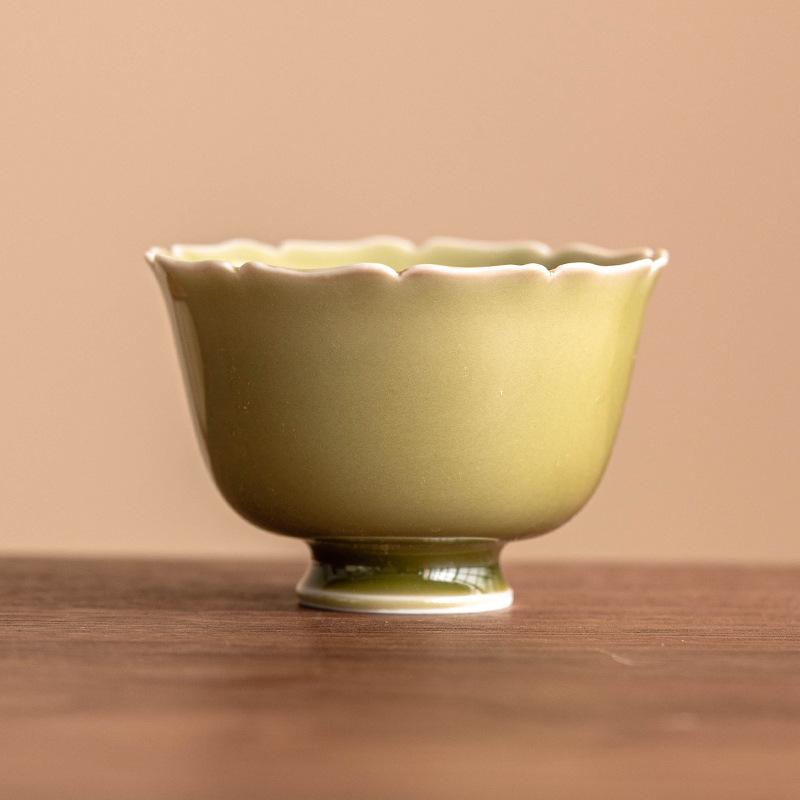 Kiln Handmade Petal Cup Ceramic High Foot Cups Chinese Kung Fu Teacups Household Master Cup Small Tasting Teaware Tea Ceremony
