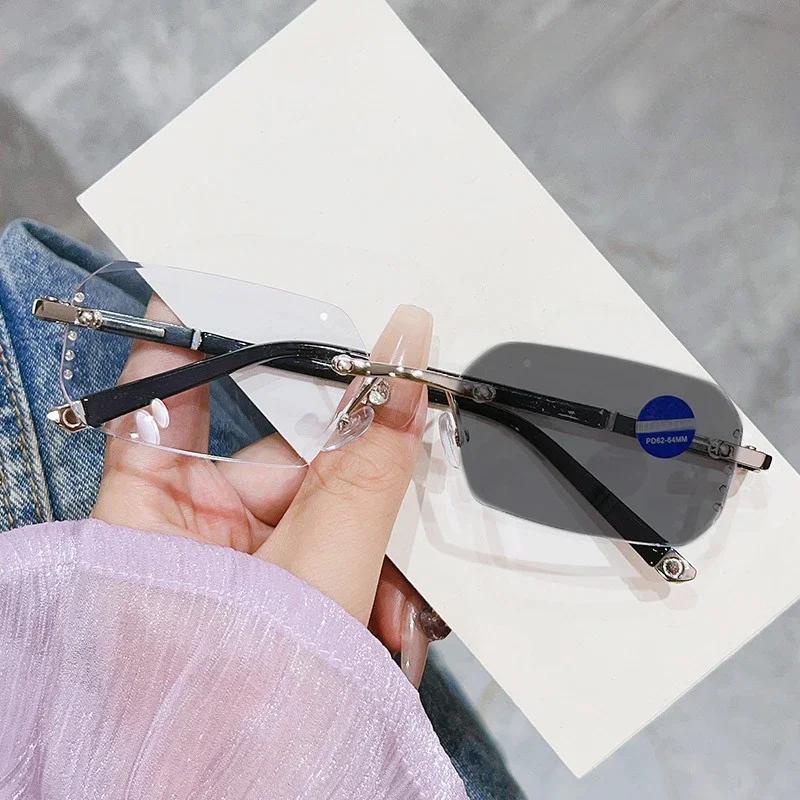

Women Luxury Diamond Photochromic Myopia Glasses Unisex Ladies New Trend Color Change Glasses Fashion HD Anti-blue Glasses 0 anti blue