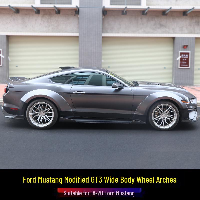 18-22 Ford Mustang GT3 Wide Body Kit: Fender Flares and Side Skirts
