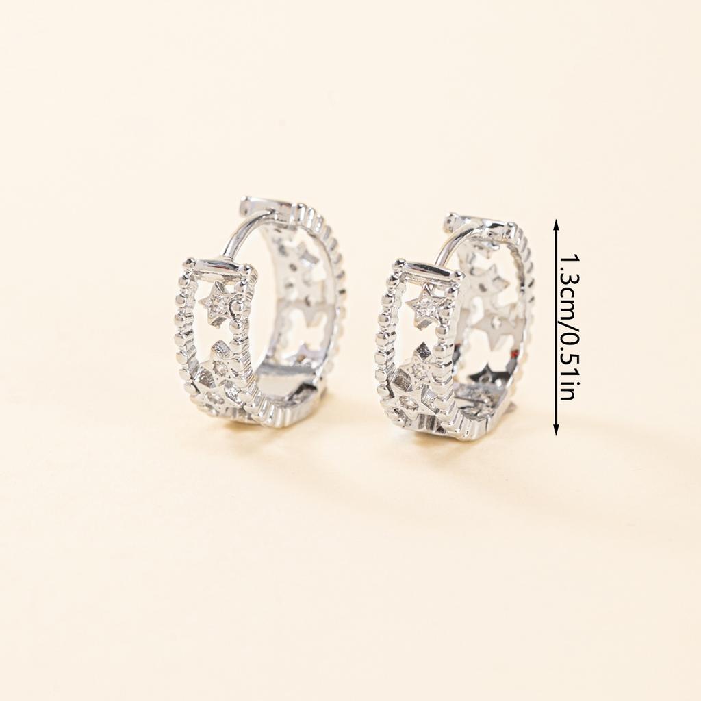 1 Pair Copper Clip-on Wide Hollow Star Ear Buckles Unisex Fashion Jewelry for Daily Casual Wear & Holiday Vacation