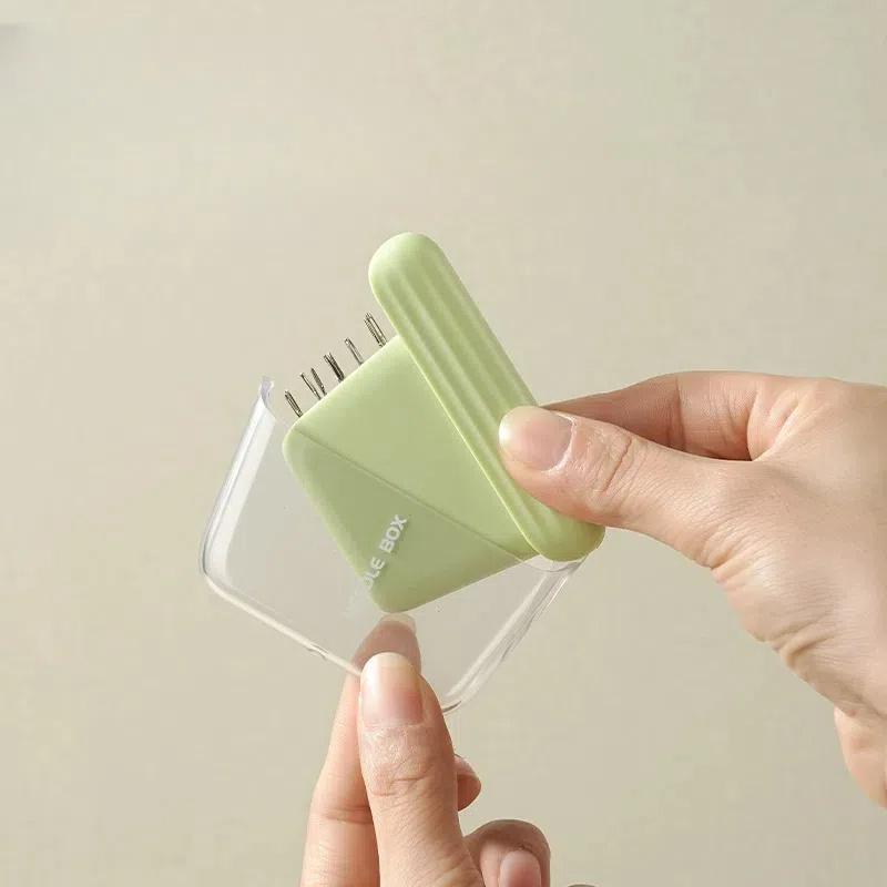 4pcs New Fashion Magnetic Sewing Box with 10 Needles, Household High-end Quality Repair Tools, Needle and Thread Storage Box Set.