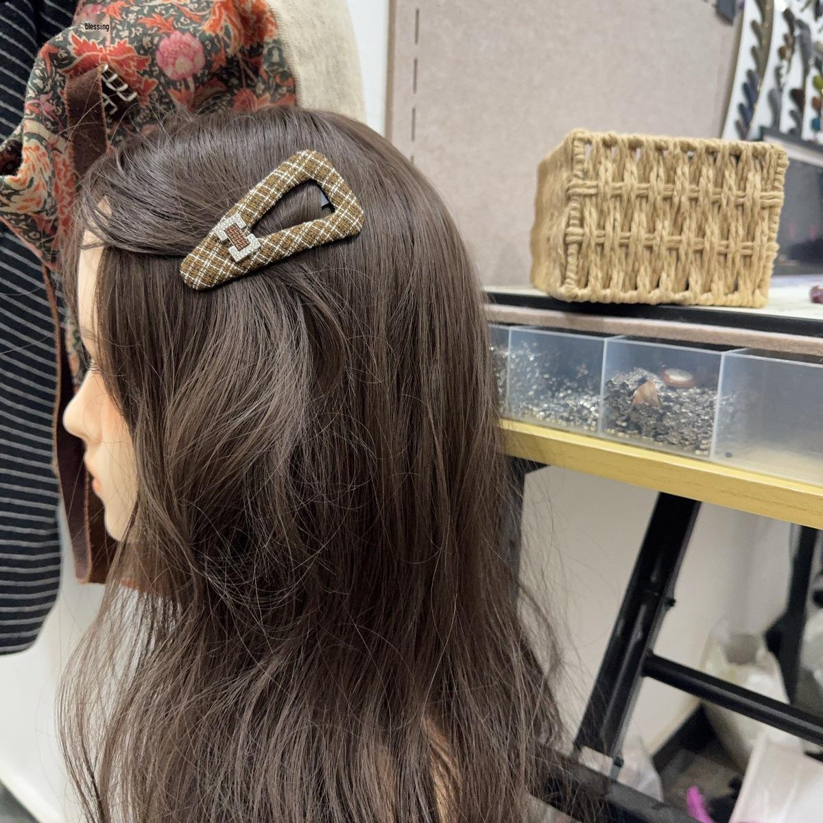 Korean Geometric Blue Stripes Hair Clip: Sweet Plaid Water Drop Design