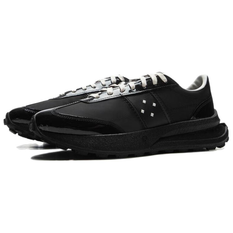 New LiNing Lightweight Boat Slip Resistant Abrasion Resistant Low top Casual Shoes Unisex Black AZGV073-1