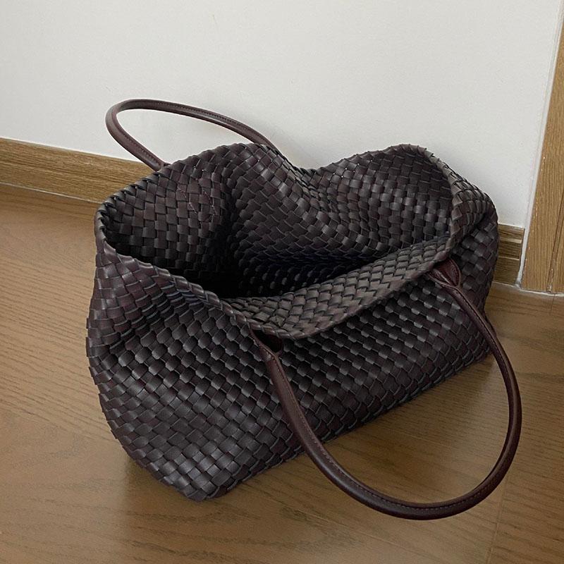 2025 Autumn/Winter New Fashion Big Bag Large Capacity Woven Bag Women'S Handbag Neutral Tote Bag Pu Shoulder Bag