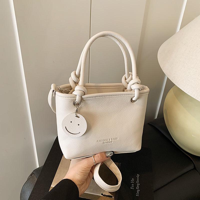 Summer Popular Lychee Pattern Small Bag Women 2025 New Trendy Fashion Portable Bucket Bag Simple Commuter Messenger Bag