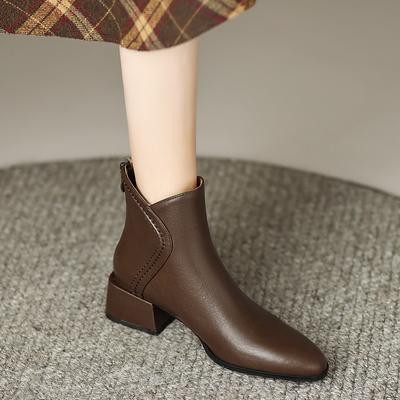 Stivaletti vintage marroni a punta con tacco grosso, stivali singoli da donna per primavera e autunno, stivali Chelsea a tacco medio in stile britannico
