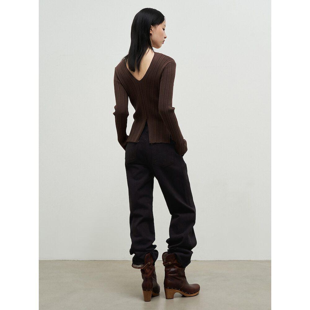 Anggae V Neck Slit Knit Pullover Brown