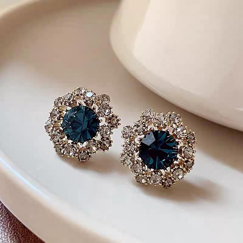 Women's French Inlaid Crystal Blue Zirconia Flower Stud Earrings - Trendy, Exquisite Ear Jewelry