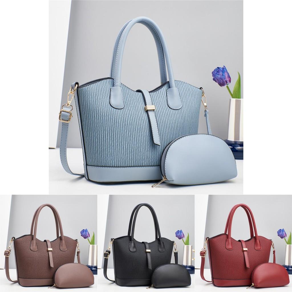 Comfortable Everyday Handbag For Women With Ample Storage And Stylish Appearance