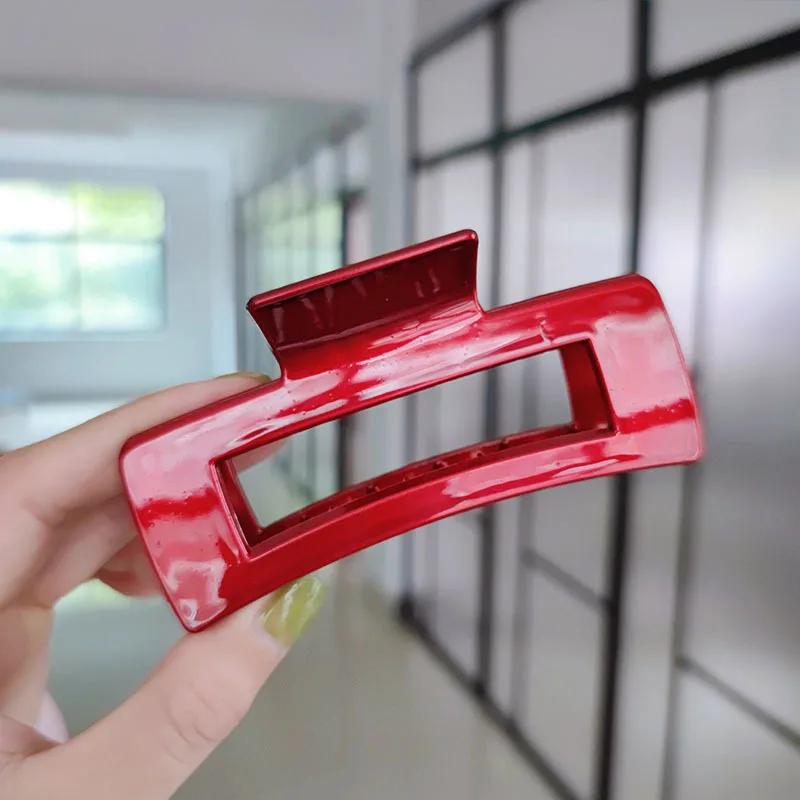 Koreański akrylowy czerwony spinka do włosów dla kobiet geometria mały duży krab spinki do włosów dziewczyny moda kwadratowy krzyż spinki do włosów akcesoria do włosów