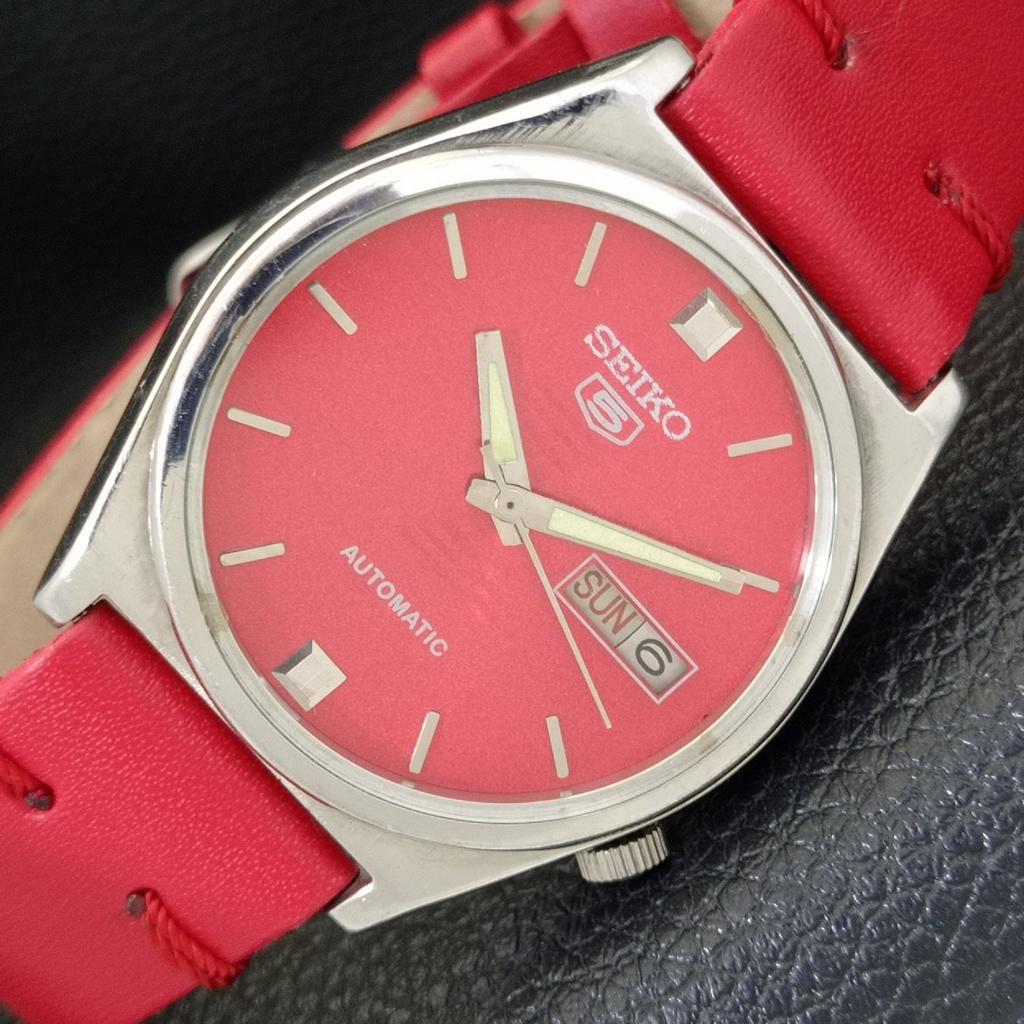 AUTOMATIC 7009A VINTAGE SEIKO 5 JAPAN MENS RED COLOR DIAL WATCH a701564-5 R206b-a701564