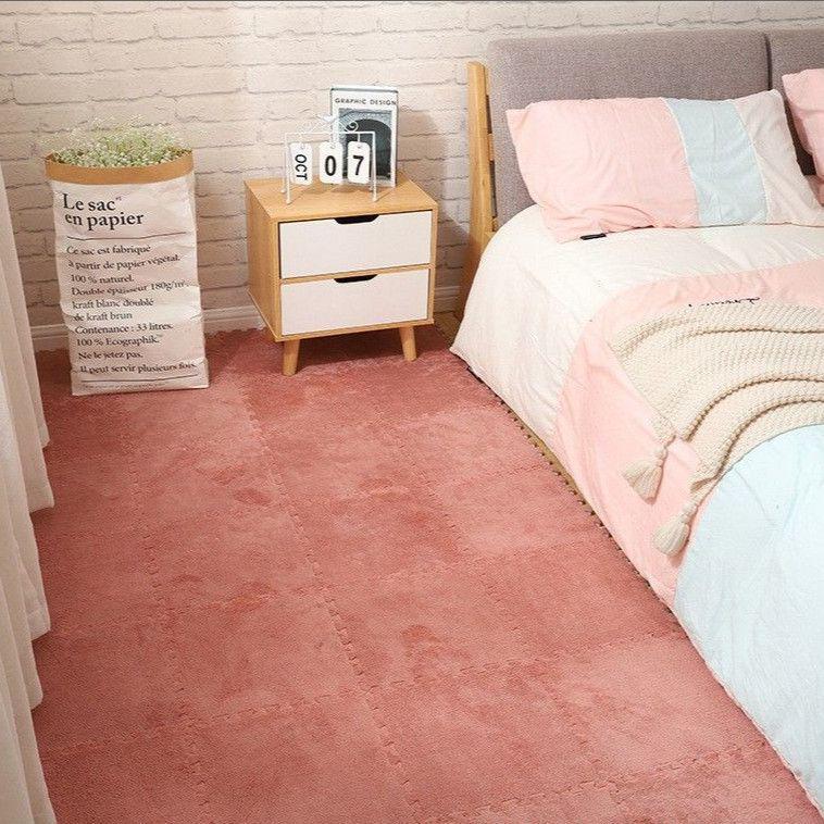 Maty podłogowe antypoślizgowe łączone – odporne na plamy, łatwe do czyszczenia, pełne pokrycie do sypialni/dla raczkującego dziecka.