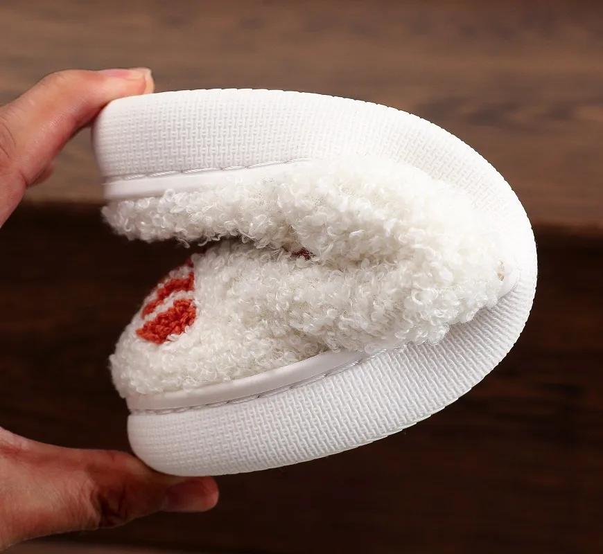 fashion Christmas lovely Plush Slippers Women's Winter Warm Cute Gingerbread Man Home Slippers Funny Slippers Non Slip Cotten Shoes