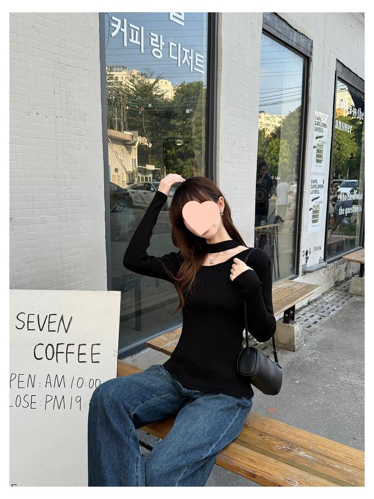 Women's Black Long Sleeve Knit Sweater Top - Halter Neck with Hollow Design, Perfect Slimming Base Layer for Autumn/Winter