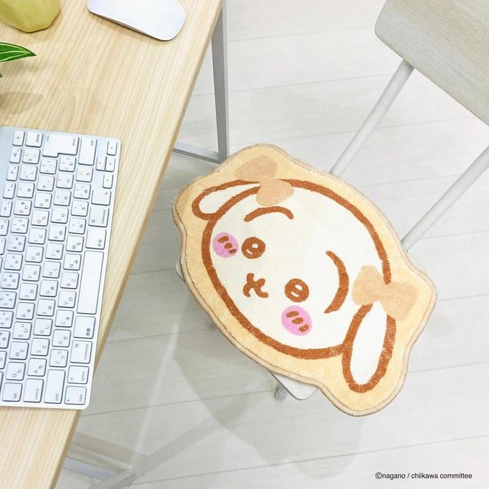MORIPiLO Chiikawa Rabbit Entrance Mat - Indoor, Small, Ribbon Beige (31 x 46 cm)