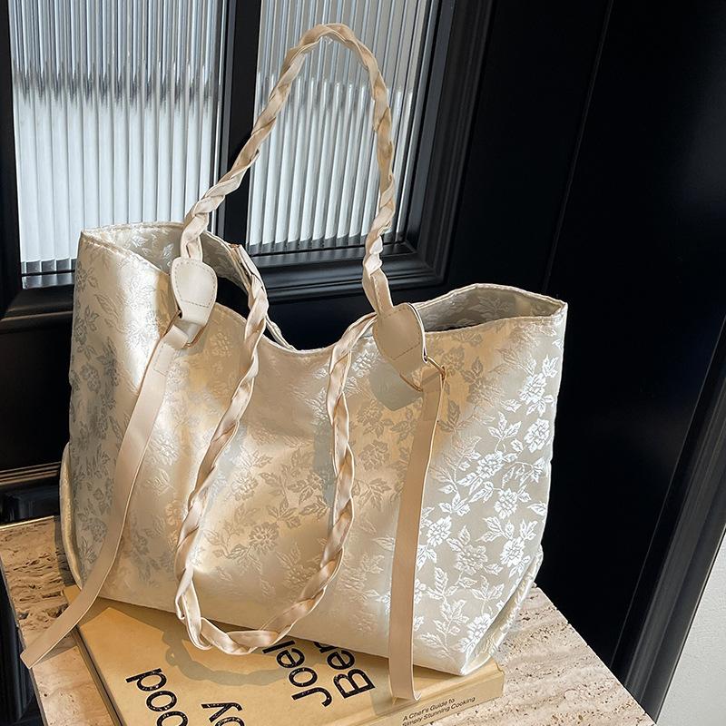 Große Tragetasche Neue High-End Pendler-Freizeittasche Neue Chinesische Nische Ein-Schulter-Handtasche