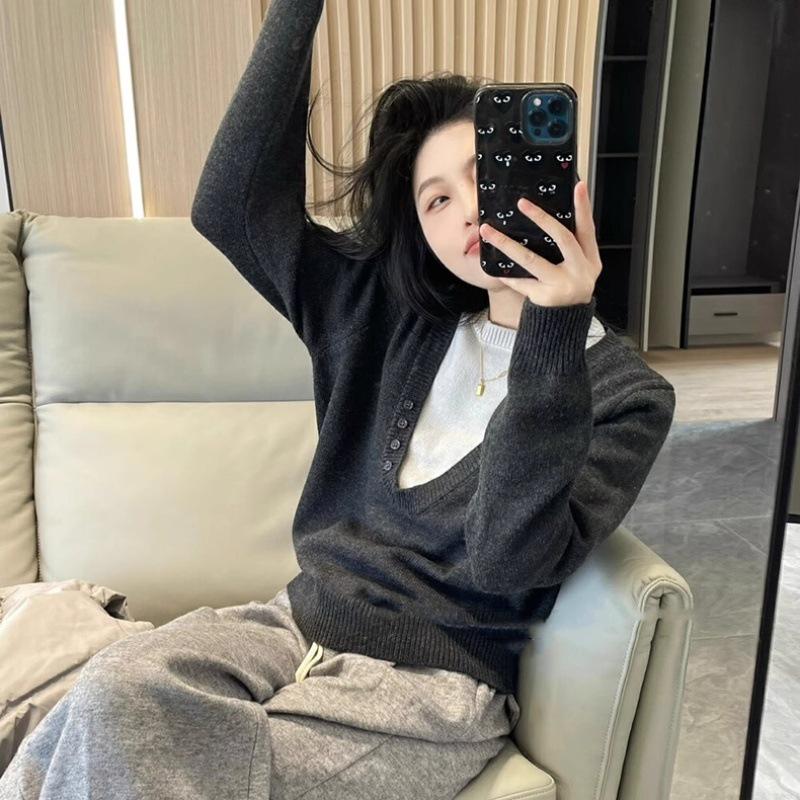 2025 A/W Wool Knitwear: Chic Women's Faux Two-Piece Sweater